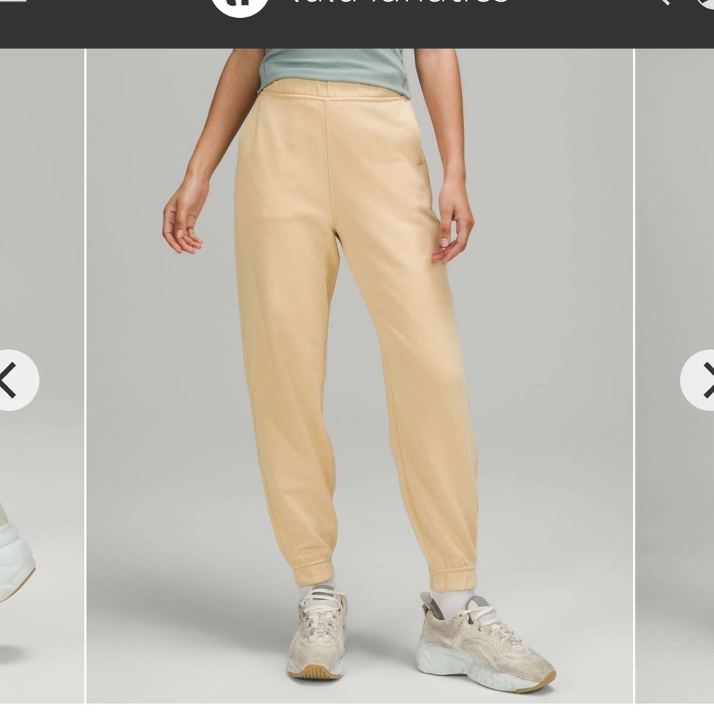 Lululemon Relaxed High Rise Jogger Pants in Prosecco Butter Yellow Size 8